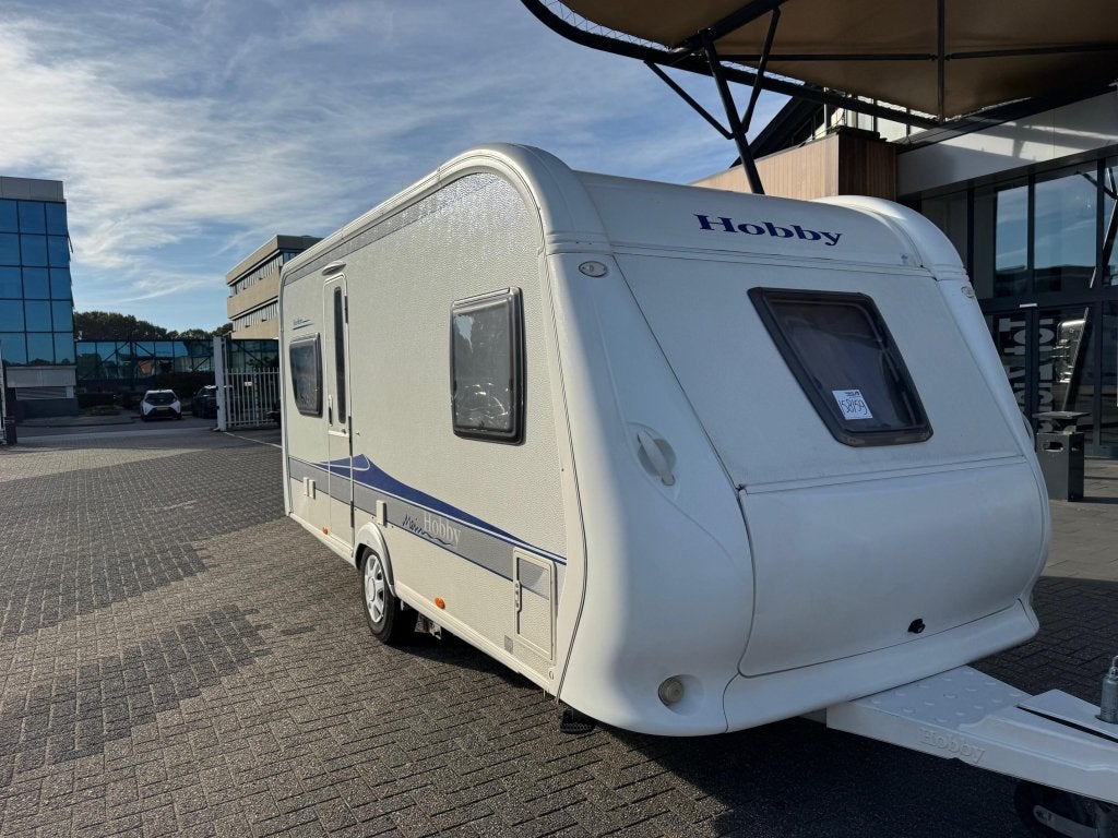 Hobby Excellent 460 UFE 2009 MOVER + TENT 270!!, Caravans en Kamperen, Standaardzit, Bedrijf, Schokbreker, 4 tot 5 meter