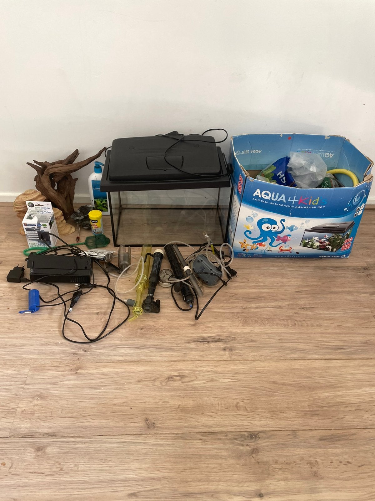 Aquarium Compleet met alle toebehoren, Dieren en Toebehoren, Vissen | Aquaria en Toebehoren, Ophalen, Zo goed als nieuw, Leeg aquarium