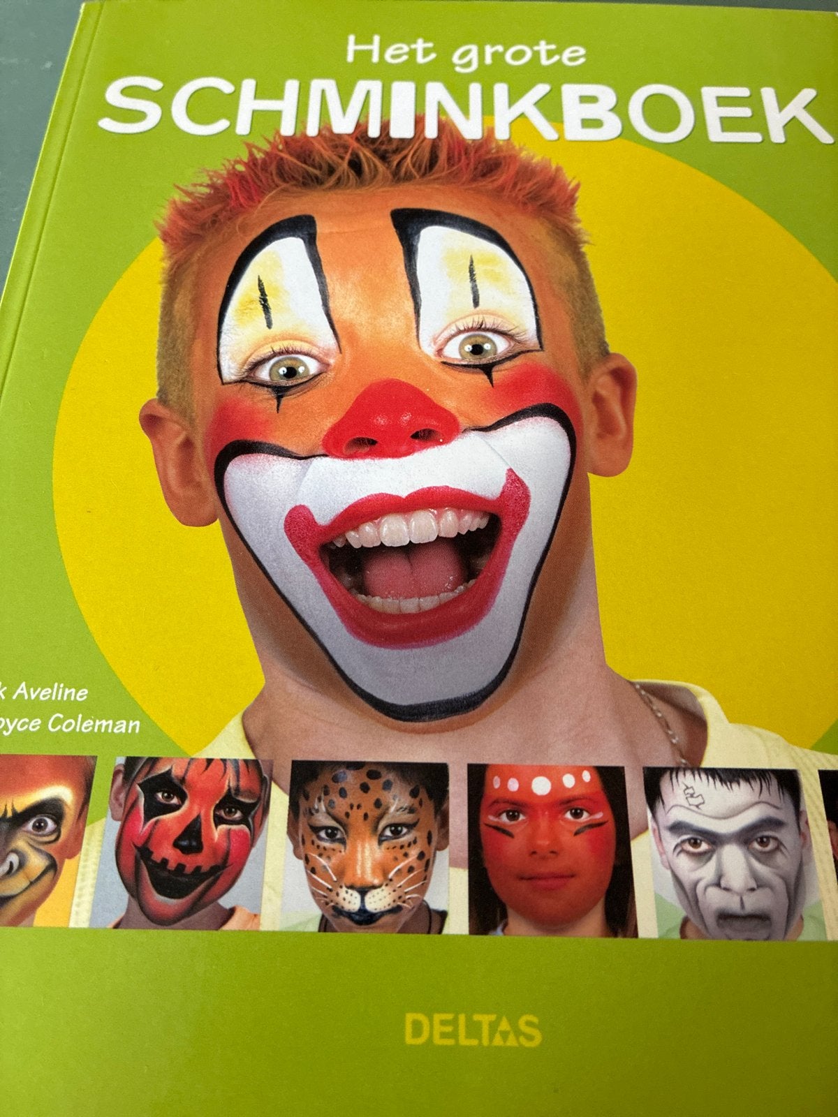 Het Grote Schminkboek - Leer schminken als een pro!, Ophalen of Verzenden, Zo goed als nieuw, Overige onderwerpen, Geschikt voor kinderen