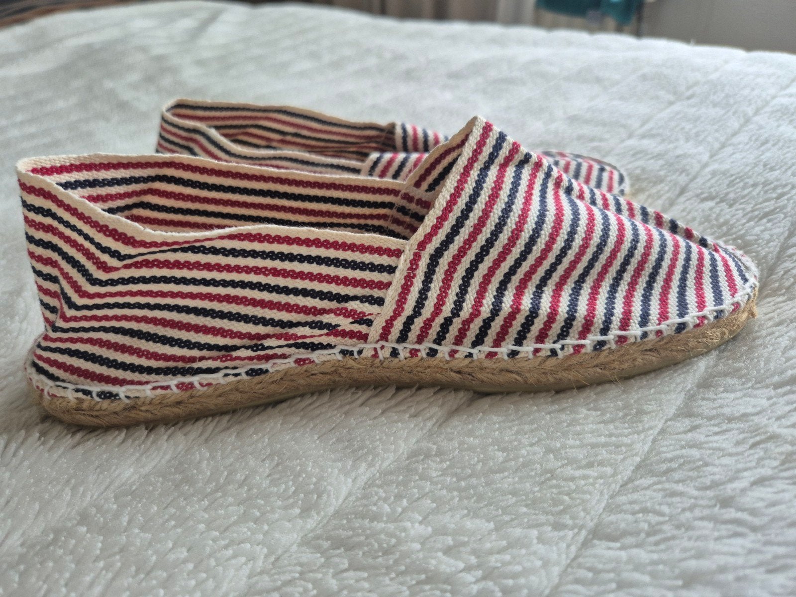 Prachtige espadrilles Le Petit Basque.Maat 38.Nieiw, Nieuw, Espadrilles of Moccasins, Verzenden, Le Petit Basque