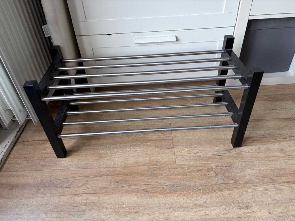 Schoenenrek IKEA Tjusig zwart/zilver, Huis en Inrichting, Ophalen, Gebruikt