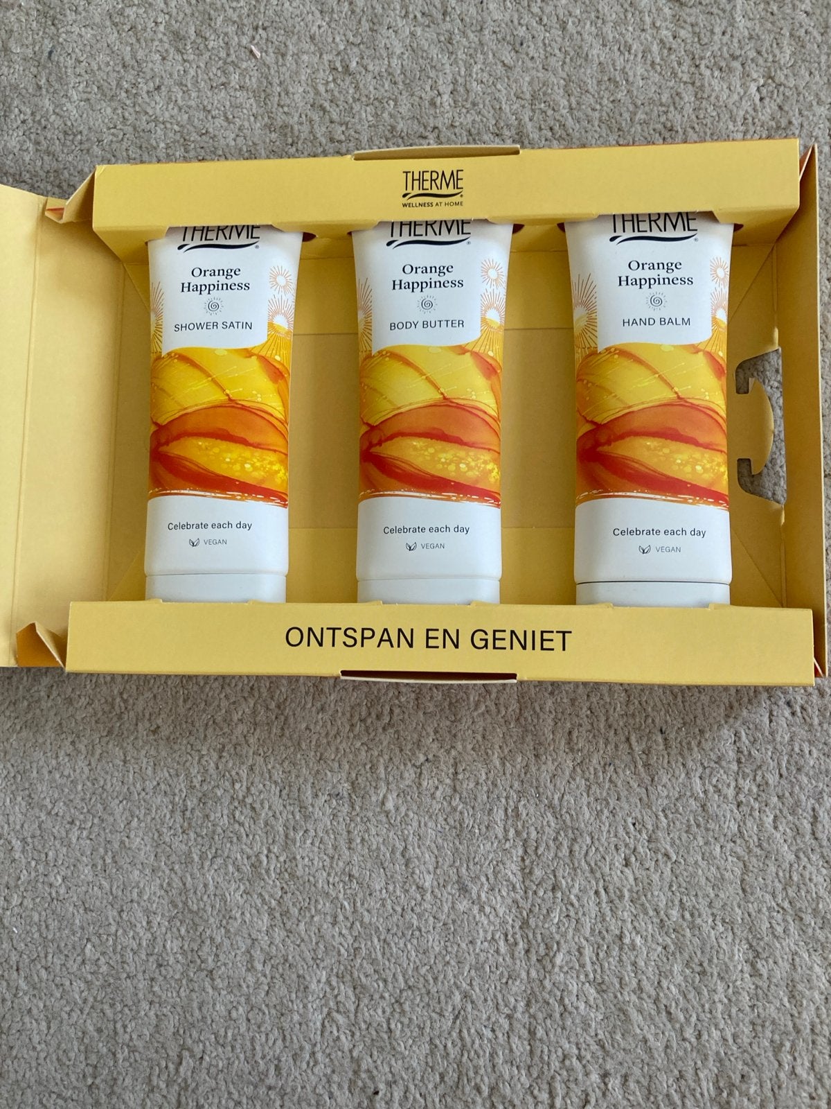 Therme Wellnessbox Orange Happiness - Douche, Body Butter, H, Ophalen of Verzenden, Nieuw, Bad & Douche