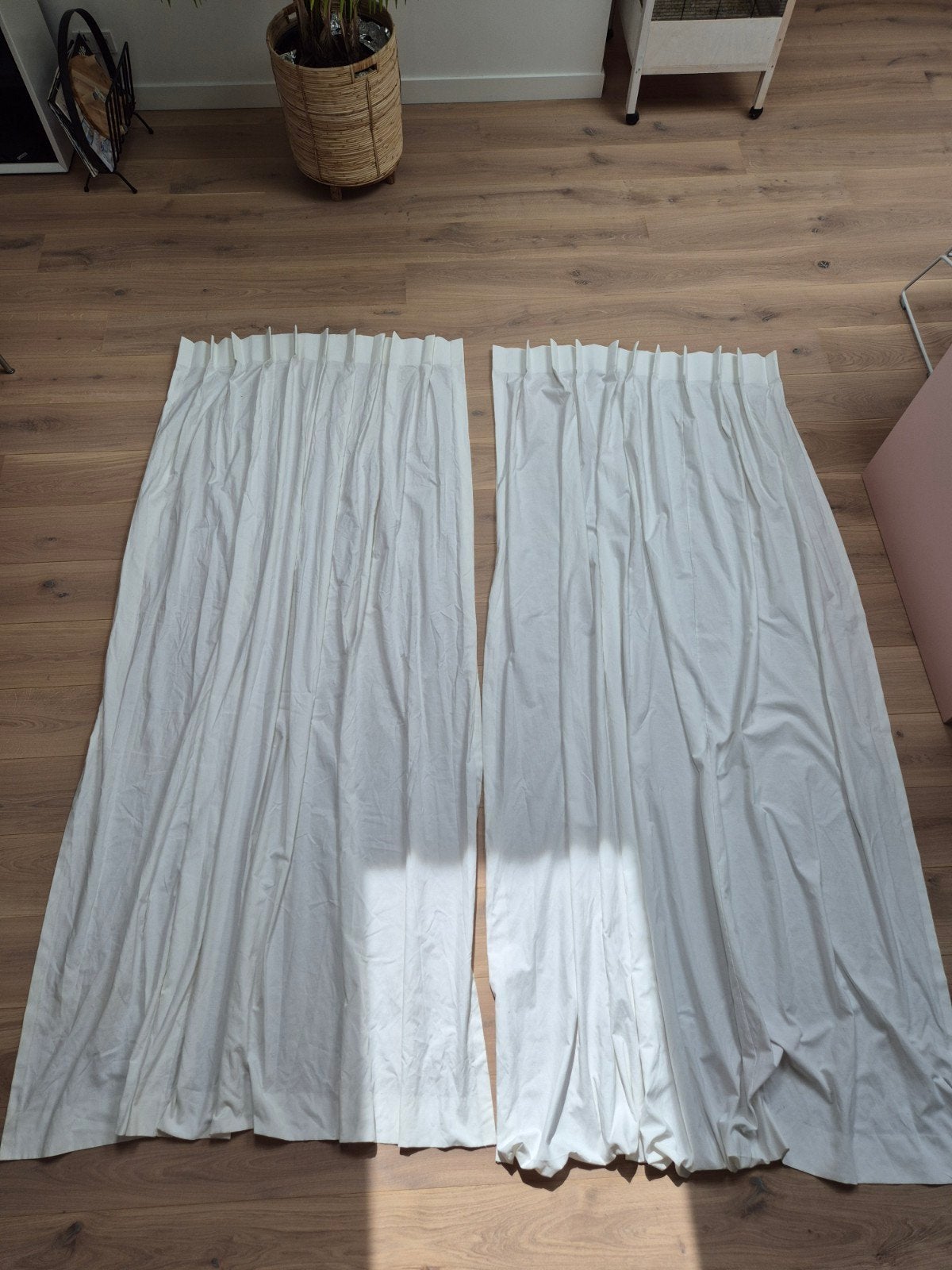 2 Witte gordijnen A House of Happiness 2 meter breed x 258, Ophalen, 200 cm, Wit, 258 cm