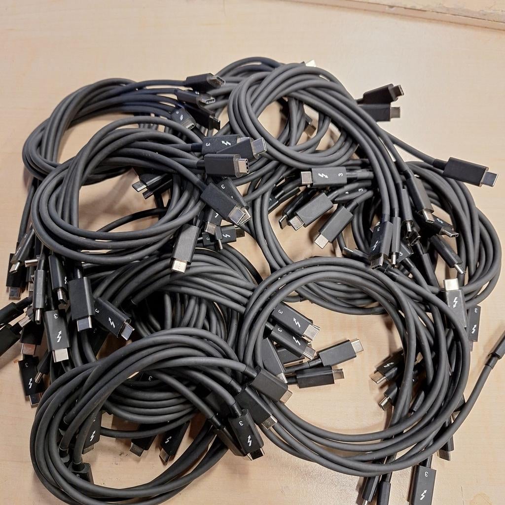 Thunderbolt 3 kabel, Ophalen of Verzenden, A, A, A