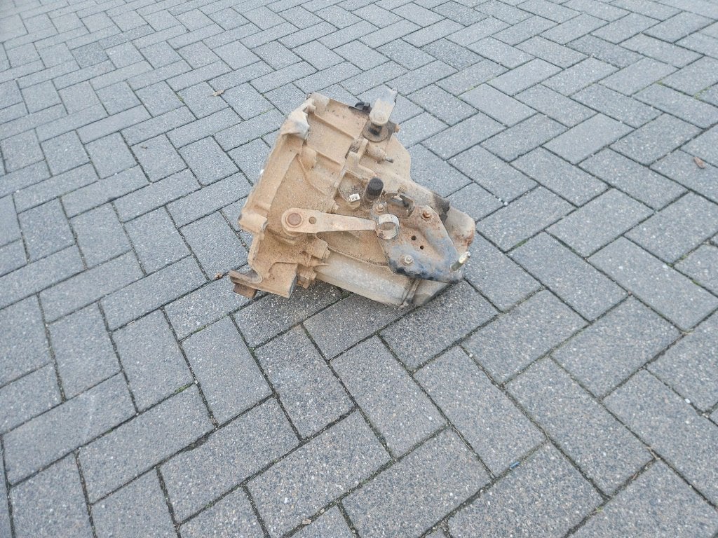 VERSNELLINGSBAK PEUGEOT 106 / CITROËN SAXO 20CB56, Niet ingevuld, Gebruikt, Citroën, Niet ingevuld