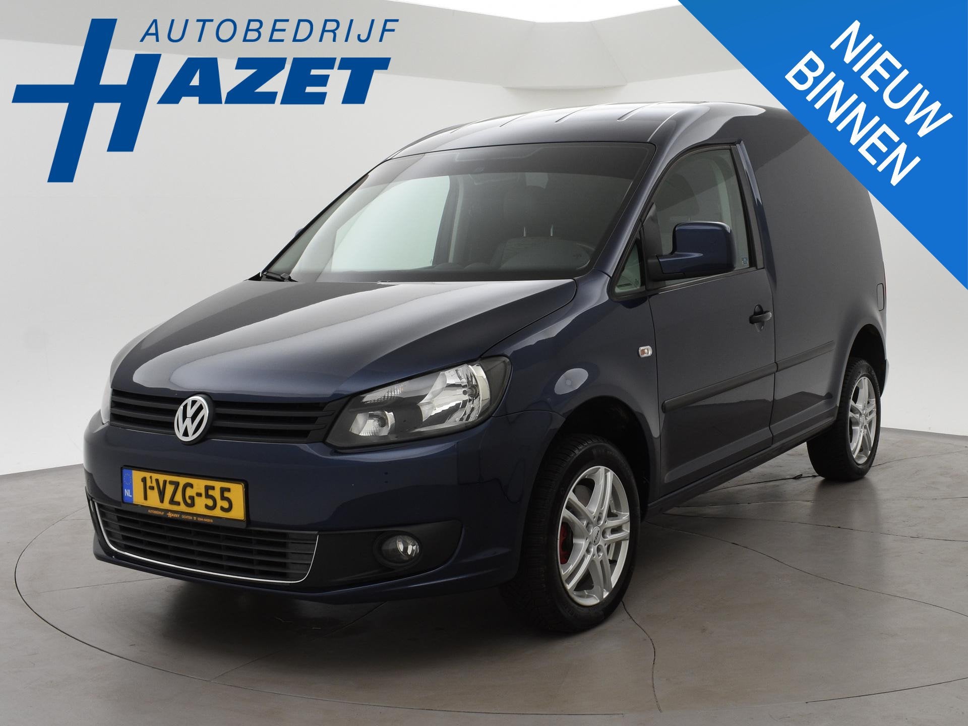 Volkswagen Caddy 2.0 TDI 110 PK 4MOTION + TREKHAAK 1500 KG |, Auto's, Stof, Gebruikt, Zwart, 4 cilinders