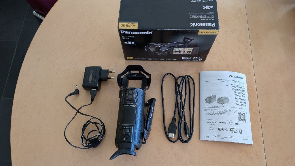 Panasonic 4K videocamera HC-VXF990, Panasonic, 20x of meer, Ophalen of Verzenden, Geheugenkaart