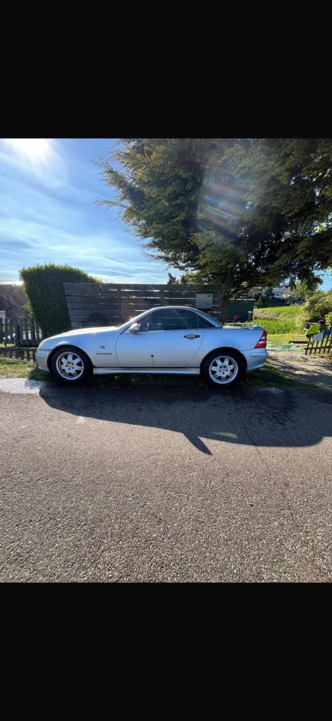 Mercedes-Benz SLK 2.3 Slk230 Kompr Roadster AUT 1997 Grijs, Auto's, Mercedes-Benz, Automaat, Achterwielaandrijving, 4 cilinders