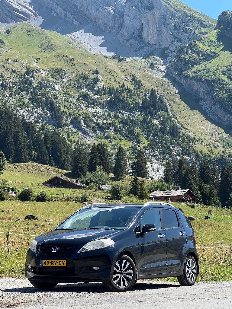 Honda FR-V 2.0 I 2005 Zwart, blijvende youngtimer, Auto's, Voorwielaandrijving, 1998 cc, 4 cilinders, FR-V