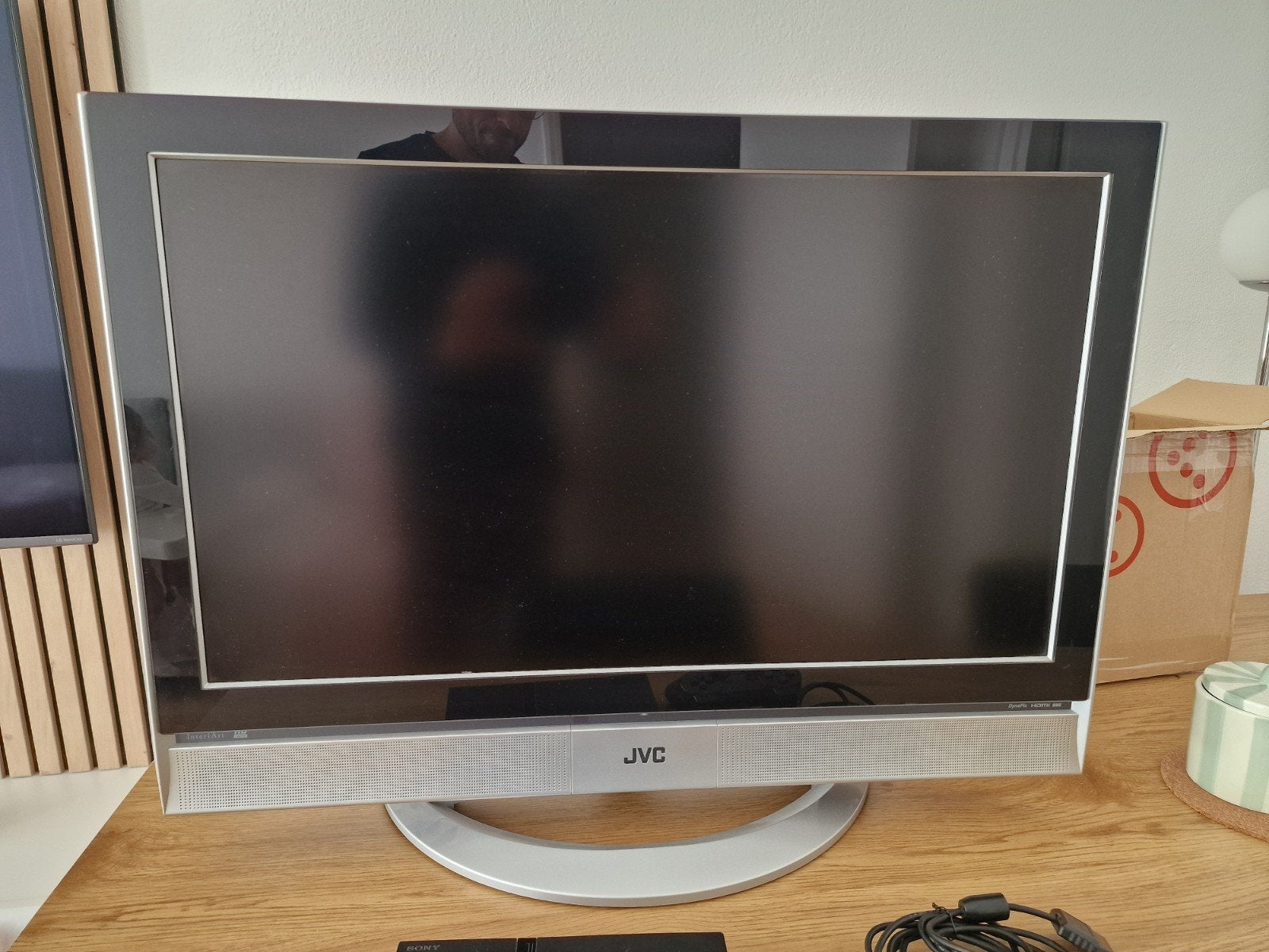 JVC TV met HDMI en retro-aansluitingen, PlayStation 2 defect, Audio, Tv en Foto, Televisies, Ophalen of Verzenden, Niet werkend
