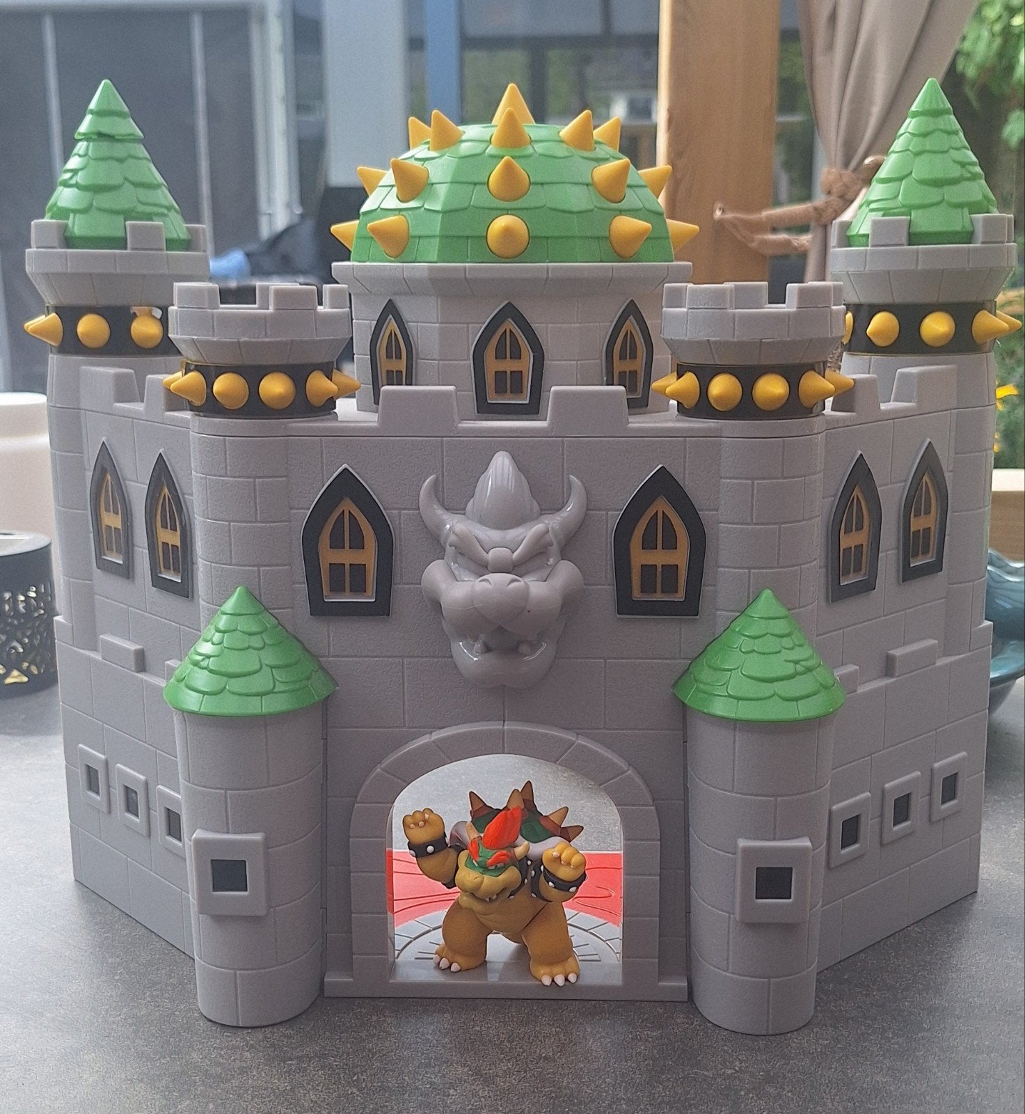 Super Mario Bowser Kasteel met extra figuren, Ophalen of Verzenden, Gebruikt