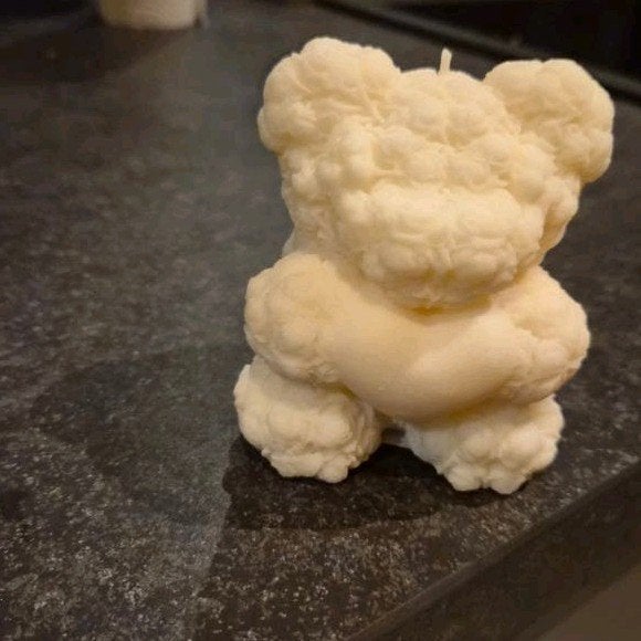 Schattige beertje kaars van Flame Atelier, nieuw, Ophalen, Overige merken, Crème, Kaars