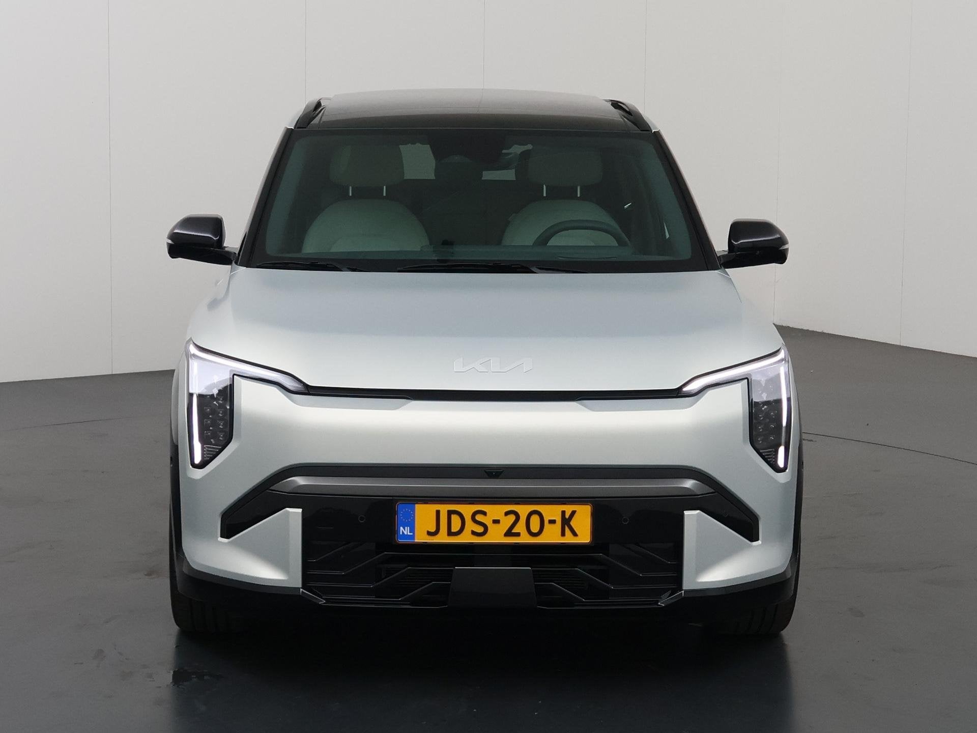Kia EV3 GT-PlusLine 81.4 kWh | Panoramaschuifdak | 360 Camer, Auto's, Origineel Nederlands, 204 pk, 1000 kg, SUV of Terreinwagen