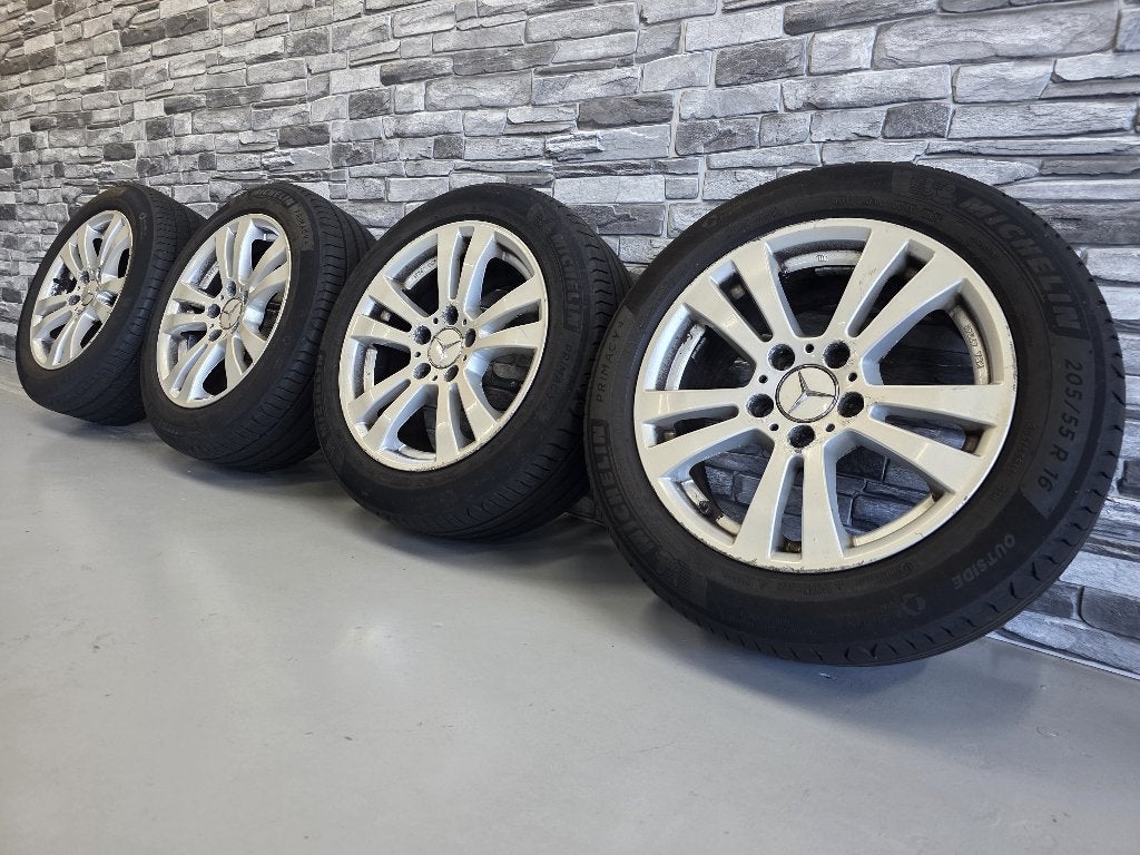 Leuke set Mercedes C-klasse! *Michelin Primacy4 banden*!, Auto-onderdelen, Banden en Velgen, Ophalen, Gebruikt, 16 inch, Banden en Velgen