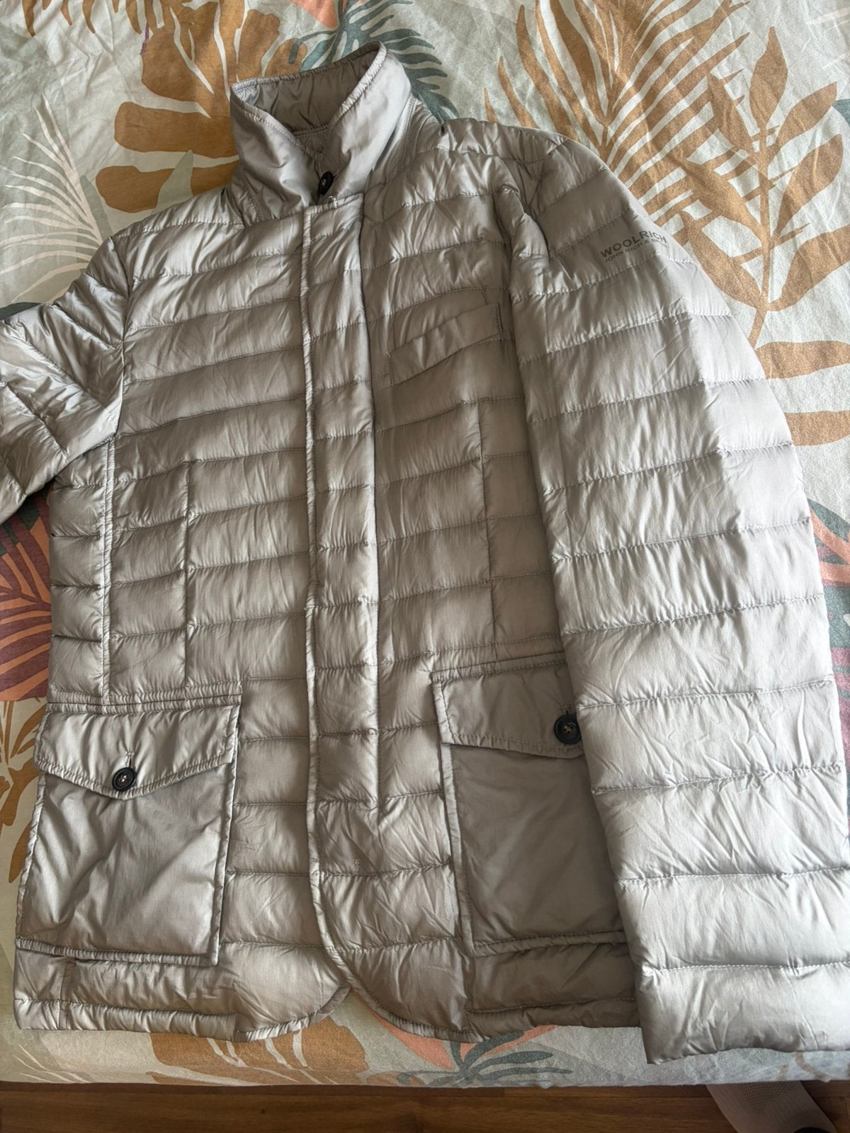 Woolrich dons jack maat M/L taupe, Ophalen of Verzenden, Zo goed als nieuw, Maat 52/54 (L), Beige