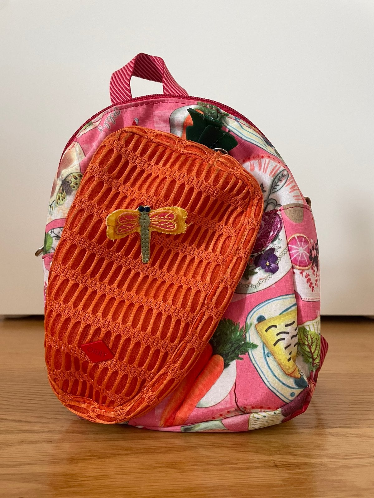 Oilily rugtasje peuter, Sieraden, Tassen en Uiterlijk, Ophalen of Verzenden, Zo goed als nieuw, Overige merken, Minder dan 30 cm