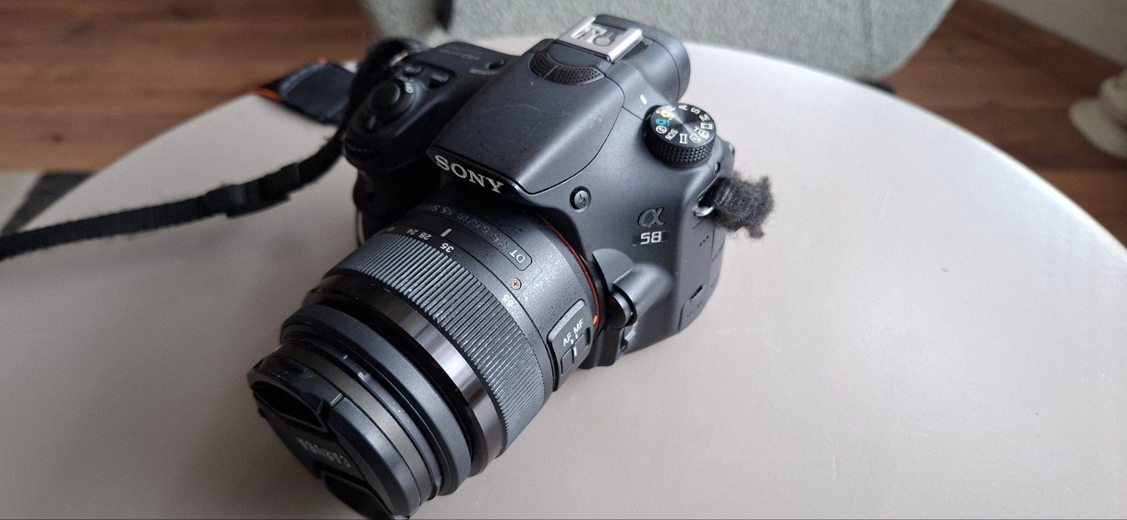 Sony Alpha A58 Spiegelreflexcamera met 2 lenzen, Audio, Tv en Foto, Ophalen, Spiegelreflex, Accu, Ingebouwde flitser