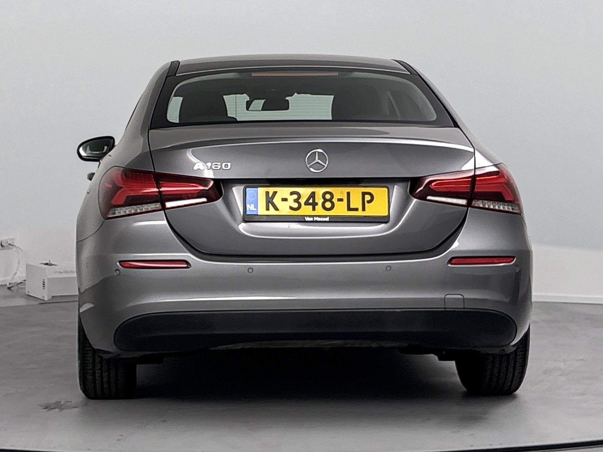 Mercedes-Benz A-klasse 180 Business Solution Nederlands Voer, Auto's, 12 maanden, 4 cilinders, Origineel Nederlands, Bedrijf