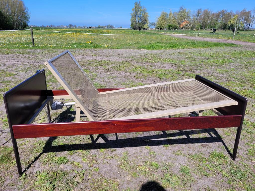 Vintage Auping bed verstelbaar, Ophalen, 90 cm, Eenpersoons, Metaal