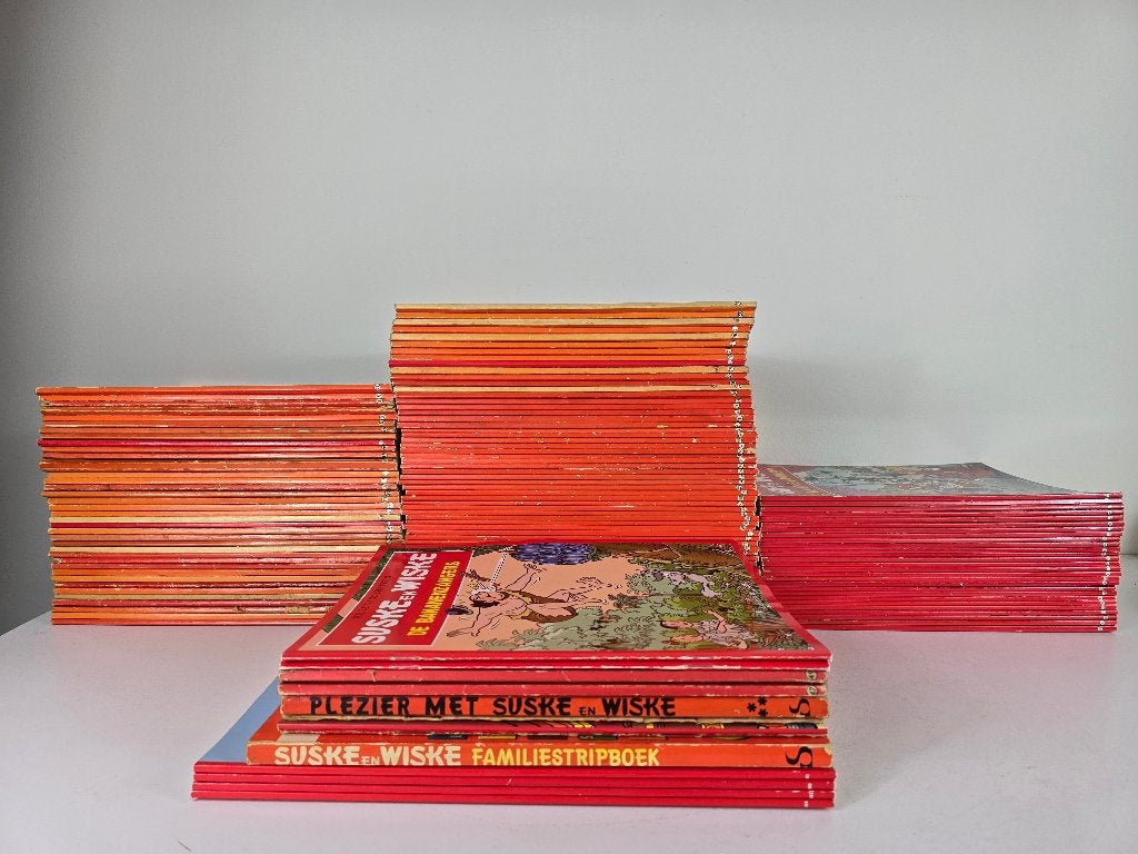 139 albums stripboeken Suske en Wiske, veel eerste druk, Gelezen, Willy Vandersteen, Ophalen of Verzenden, Meerdere stripboeken