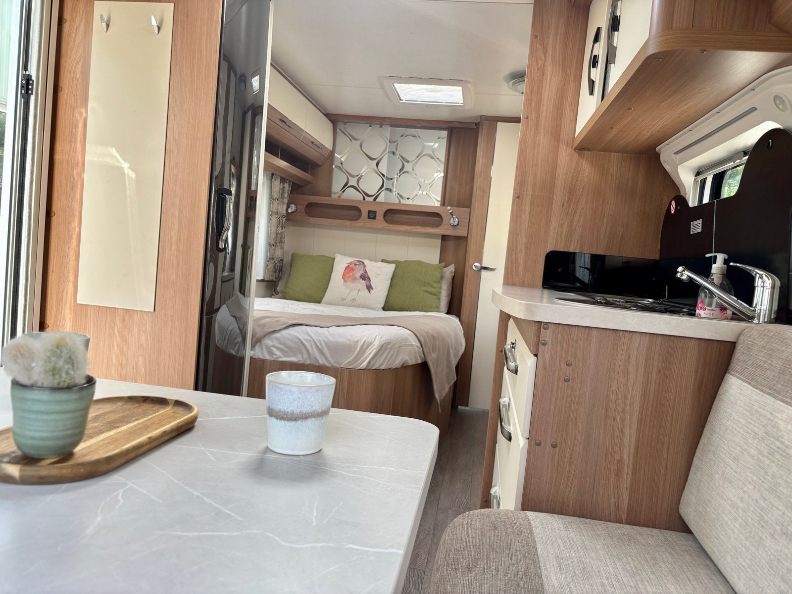 IN PRIJS VERLAAGD! Hobby De Luxe 495 (2020), Rondzit, Hobby, 7 tot 8 meter, Particulier