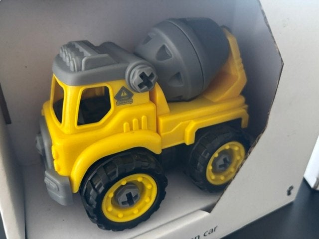 Set van 2 speelgoed autos, Ophalen, Nieuw