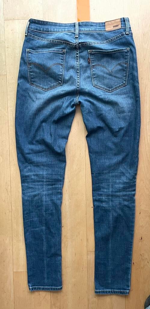Levi’s High Rise Skinny jeans W28 L32 blauw, Ophalen of Verzenden, Zo goed als nieuw, Blauw, W28 - W29 (confectie 36)