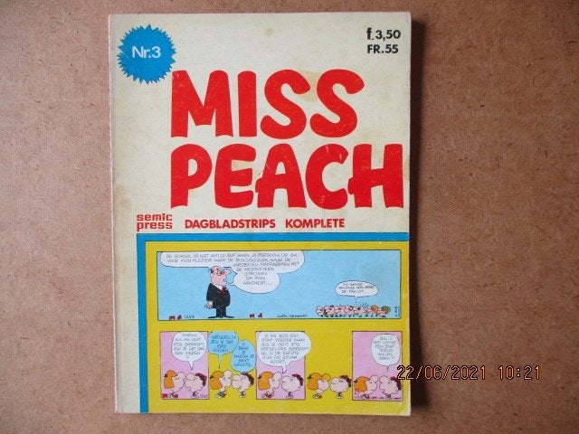 adv3538 miss peach, Eén stripboek, Ophalen, Gelezen