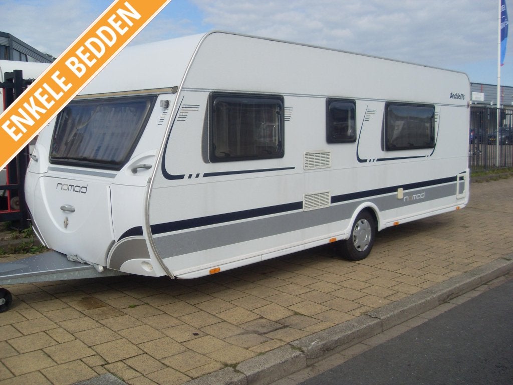 Dethleffs Nomad 520 V enkele bedden, Rondzit, Bedrijf, Dethleffs, 5 tot 6 meter
