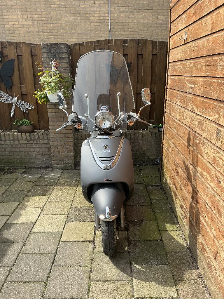 SYM SCOOTER  BJR 2012, Fietsen en Brommers, Ophalen, Gebruikt, Overige modellen, Maximaal 45 km/u
