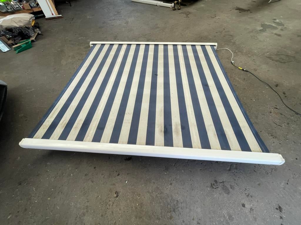 Knikarmscherm 280x250 cm - Goede staat, met afstandbediening, Ophalen, Gebruikt, Elektrisch, 150 tot 300 cm