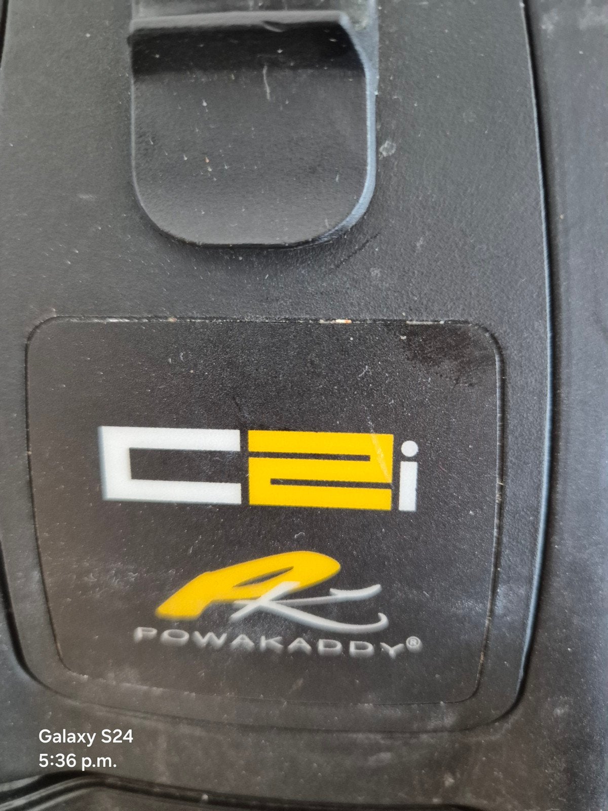 Powakaddy C2i Compact Golftrolley met Accu en Oplader, Sport en Fitness, Golf, Ophalen, Gebruikt, Golfkar