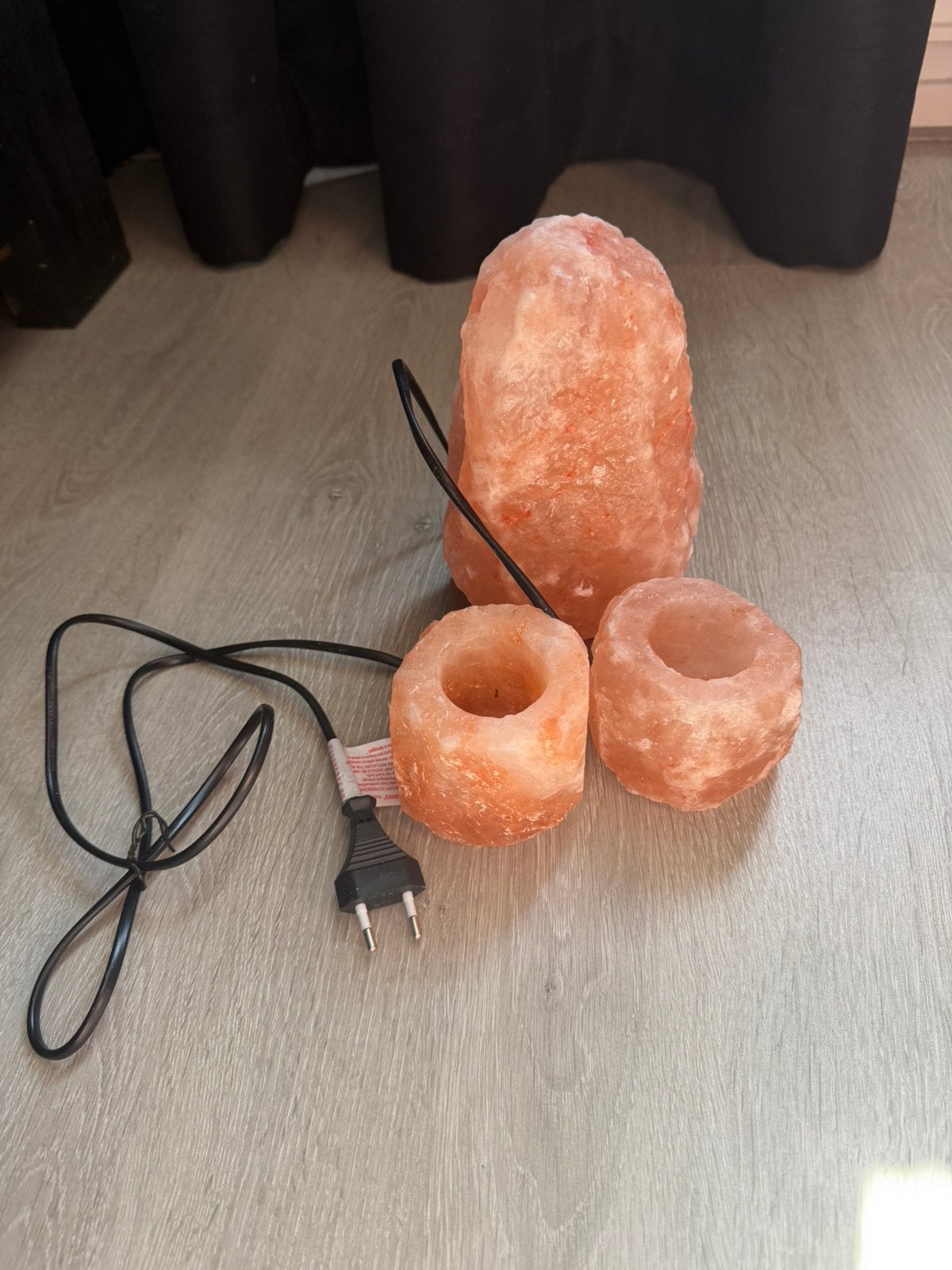 Zoutsteen lamp + 2 zoutsteen waxinelichtjes houders, Ophalen, Zo goed als nieuw