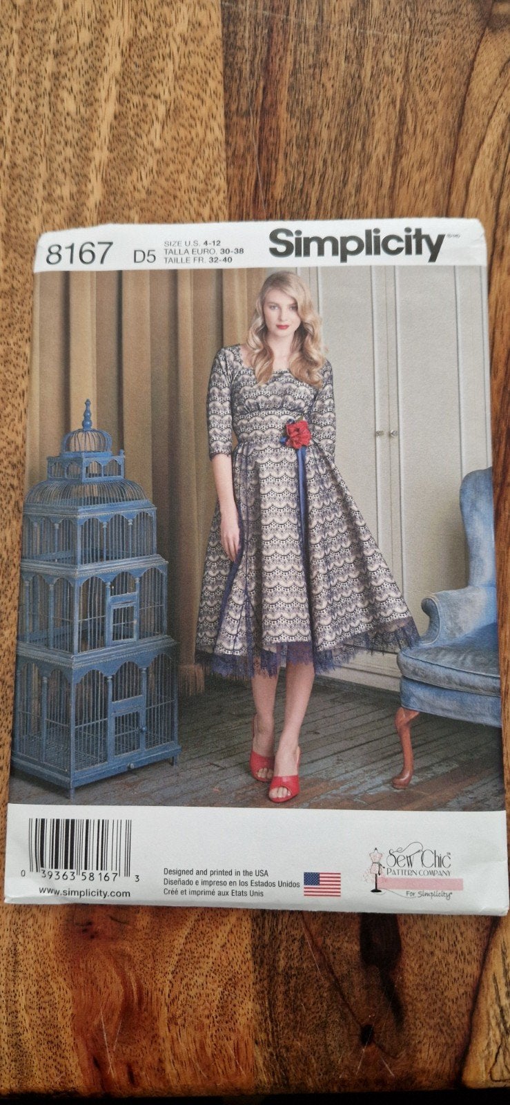 Feestjurk naaipatroon van Simplicity 8167 mt 30 tm 38, Hobby en Vrije tijd, Kledingpatronen, Ophalen of Verzenden, Nieuw, Overige typen