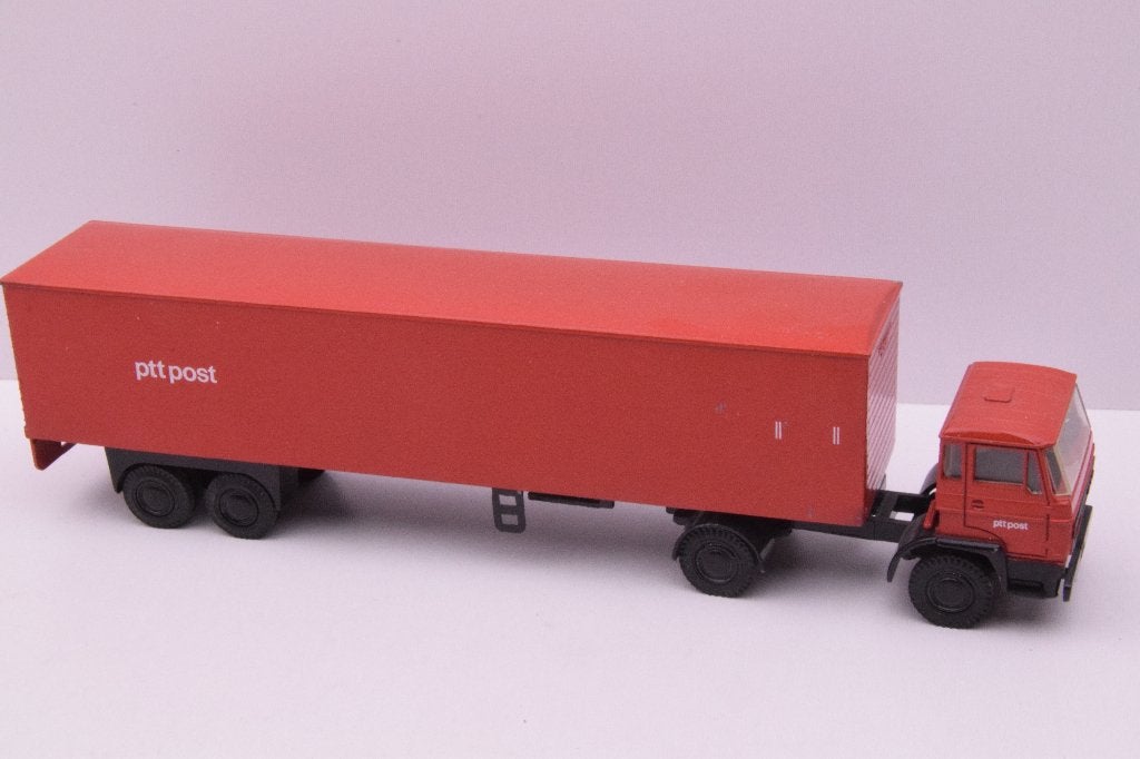 DAF 2500  ''  PTT Post ''  Lion car, Ophalen of Verzenden, Zo goed als nieuw, Bus of Vrachtwagen, Lion Toys