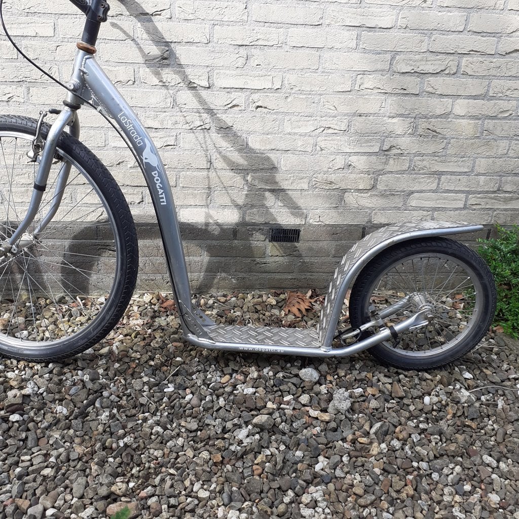 step volwassen Dogatti, Ophalen of Verzenden, Gebruikt, Gewone step, Dogatti