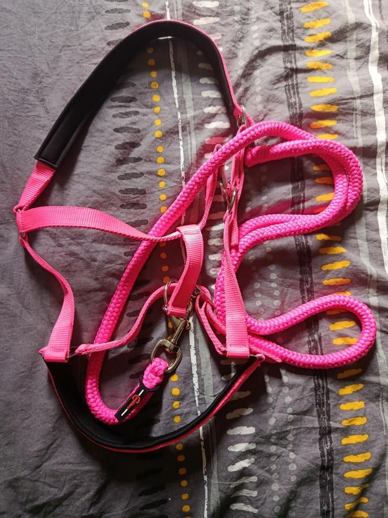 Roze halster met touw, Ophalen, Nieuw