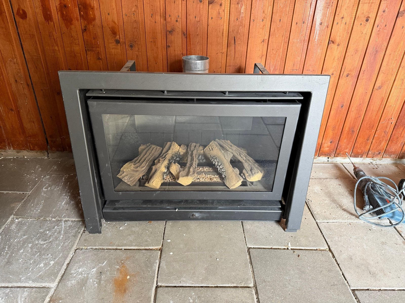 Gaskachel - Inbouw gashaard met houtblokken, Ophalen, Gebruikt, Inbouwhaard, Gashaard