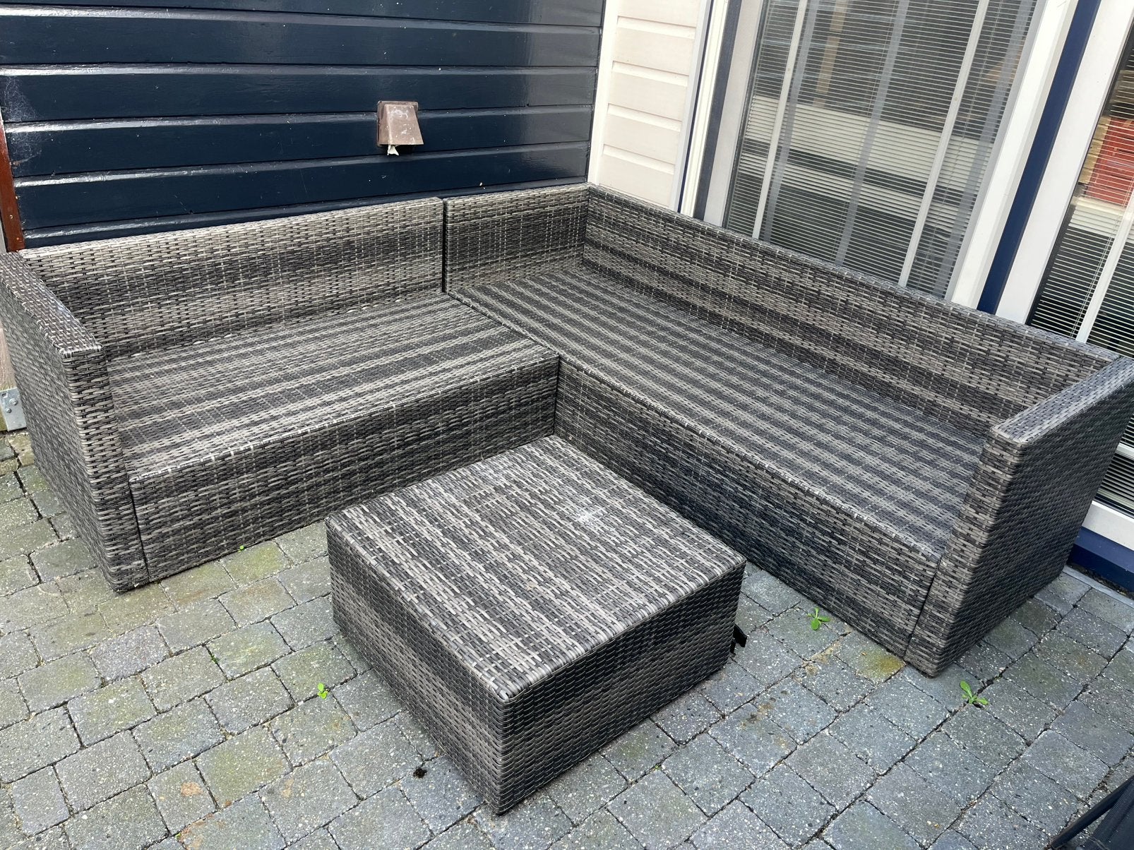Loungeset compleet, Ophalen, 5 zitplaatsen, Hocker, Zo goed als nieuw