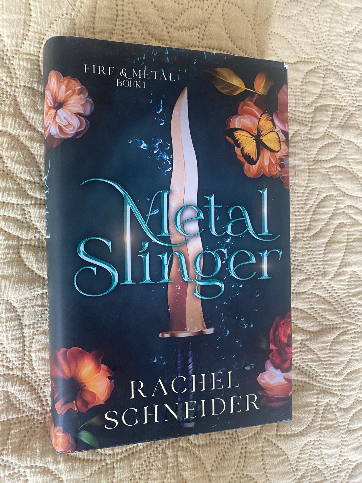 Metal Slinger - Hardcover Fantasy Boek (NL), Ophalen of Verzenden, Zo goed als nieuw