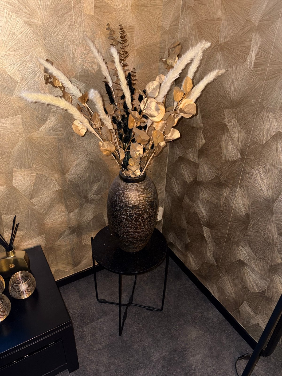 Vaas met decoratie compleet, Ophalen, Inclusief droogbloemen, Bruin, Zo goed als nieuw