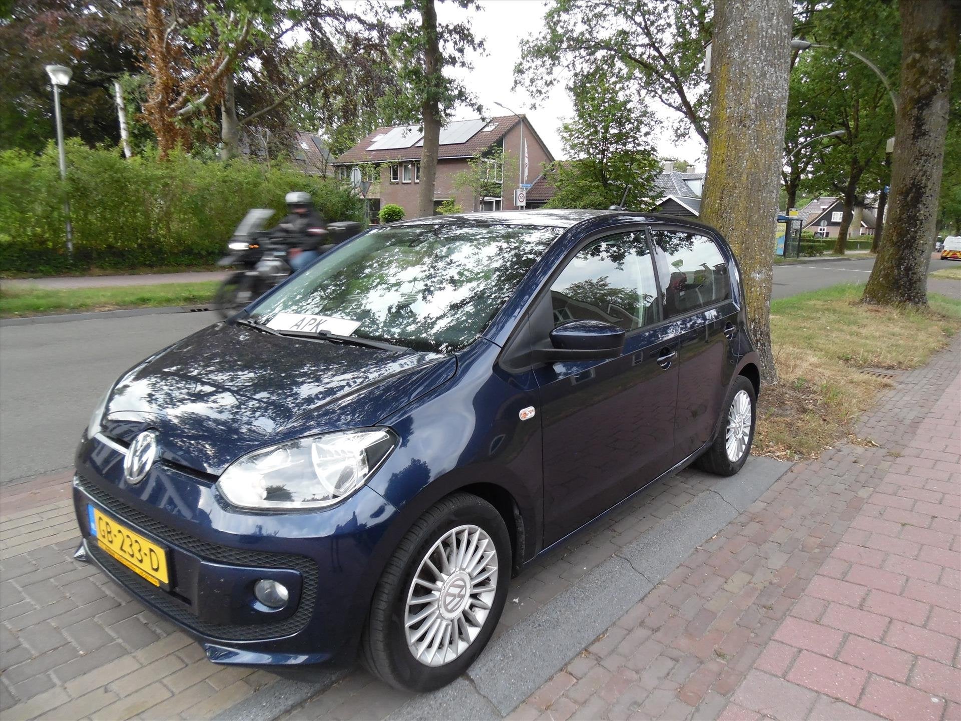 Volkswagen Up! 1.0 44KW/60PK 5-DRS Highline Executive Plus, Stof, Gebruikt, 840 kg, Origineel Nederlands