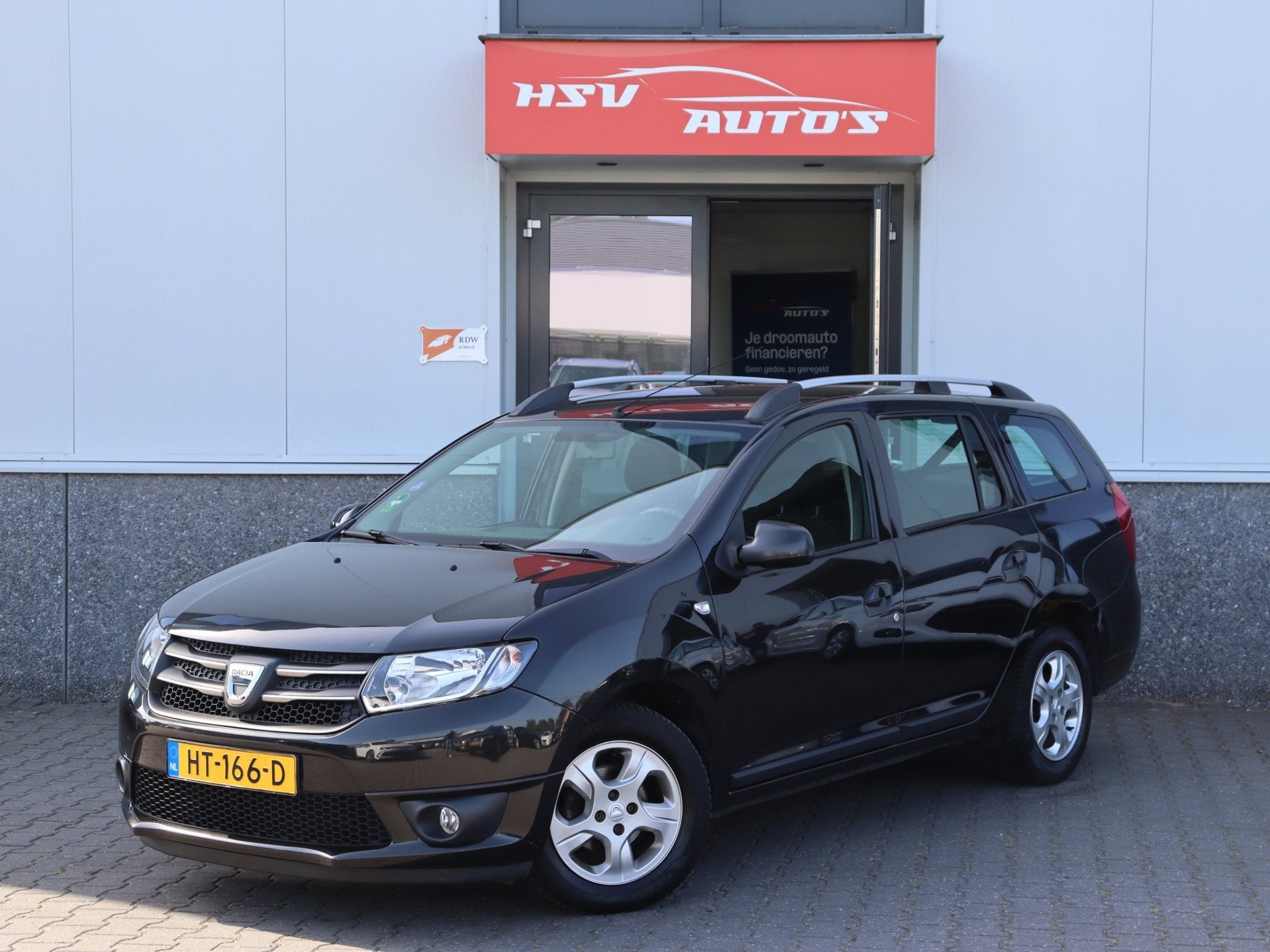 Dacia Logan MCV 0.9 TCe Lauréate airco LM *147.000km org NL, Auto's, Voorwielaandrijving, 898 cc, Euro 6, Zwart