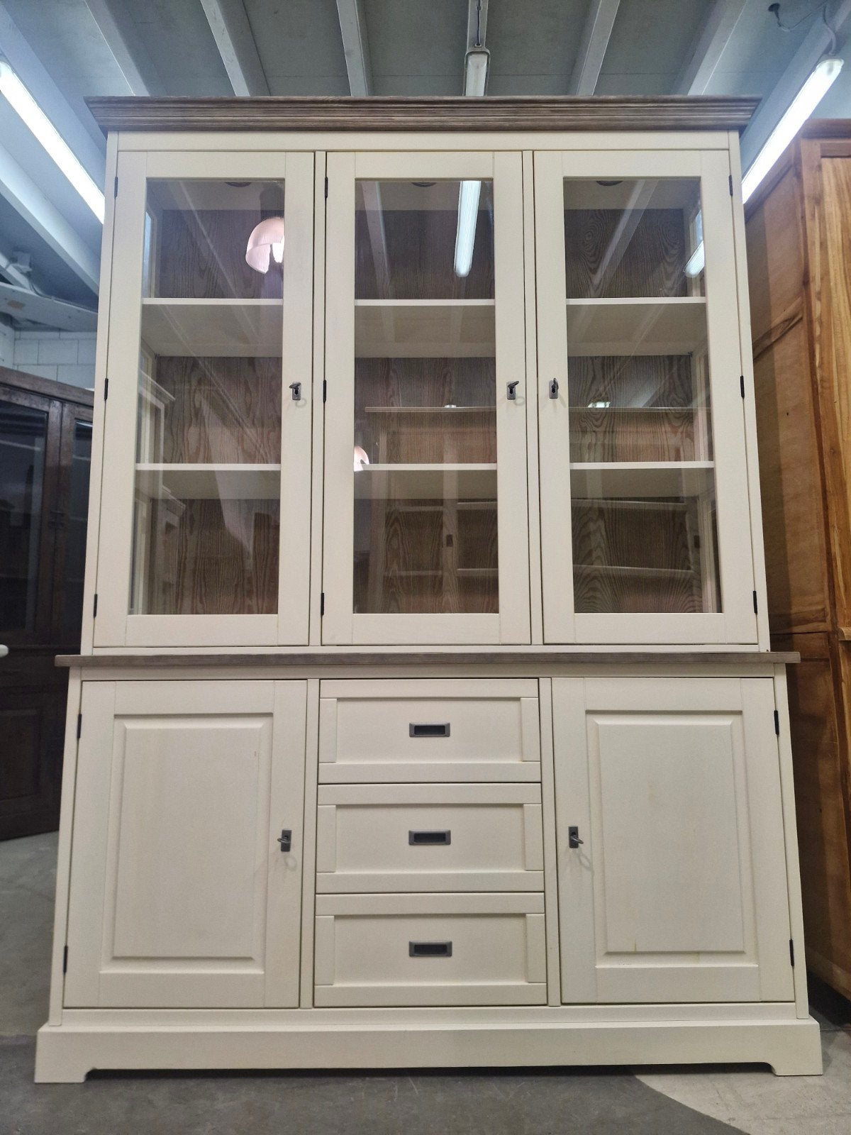 Een mooie buffetkast, Ophalen, -, 200 cm of meer, -