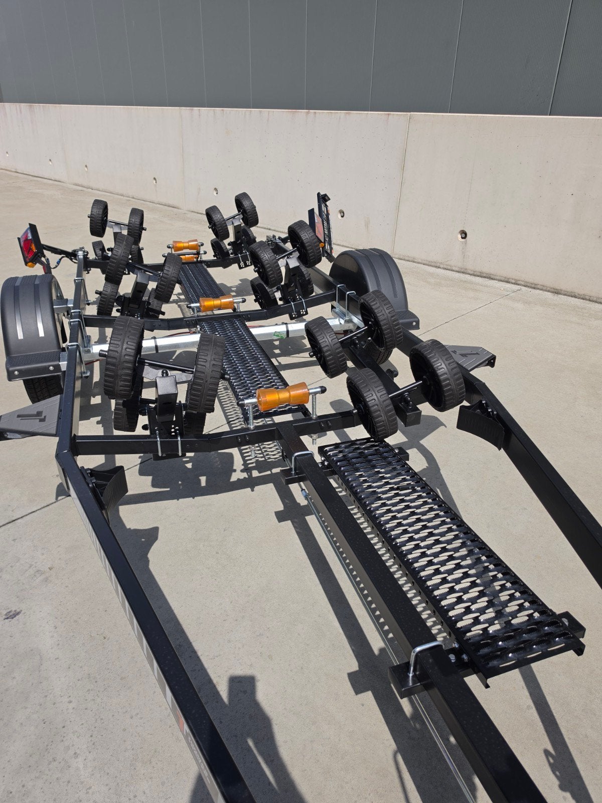 Thomas Multiliner geremde Boottrailer, 1000kg,1300kg,1500kg, Watersport en Boten, Ophalen of Verzenden, Nieuw, Minder dan 6 meter