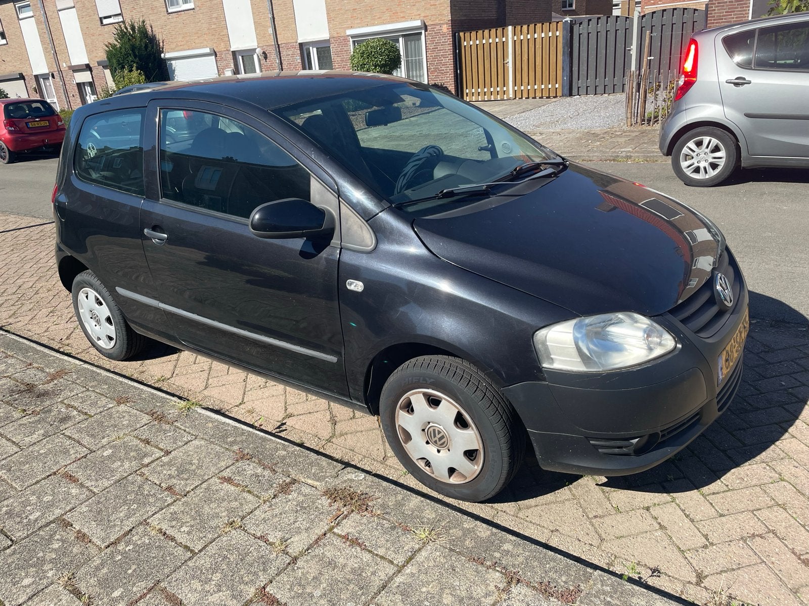 Volkswagen Fox 1.2 40KW 2006 Zwart, Auto's, Voorwielaandrijving, 4 stoelen, 1198 cc, Origineel Nederlands