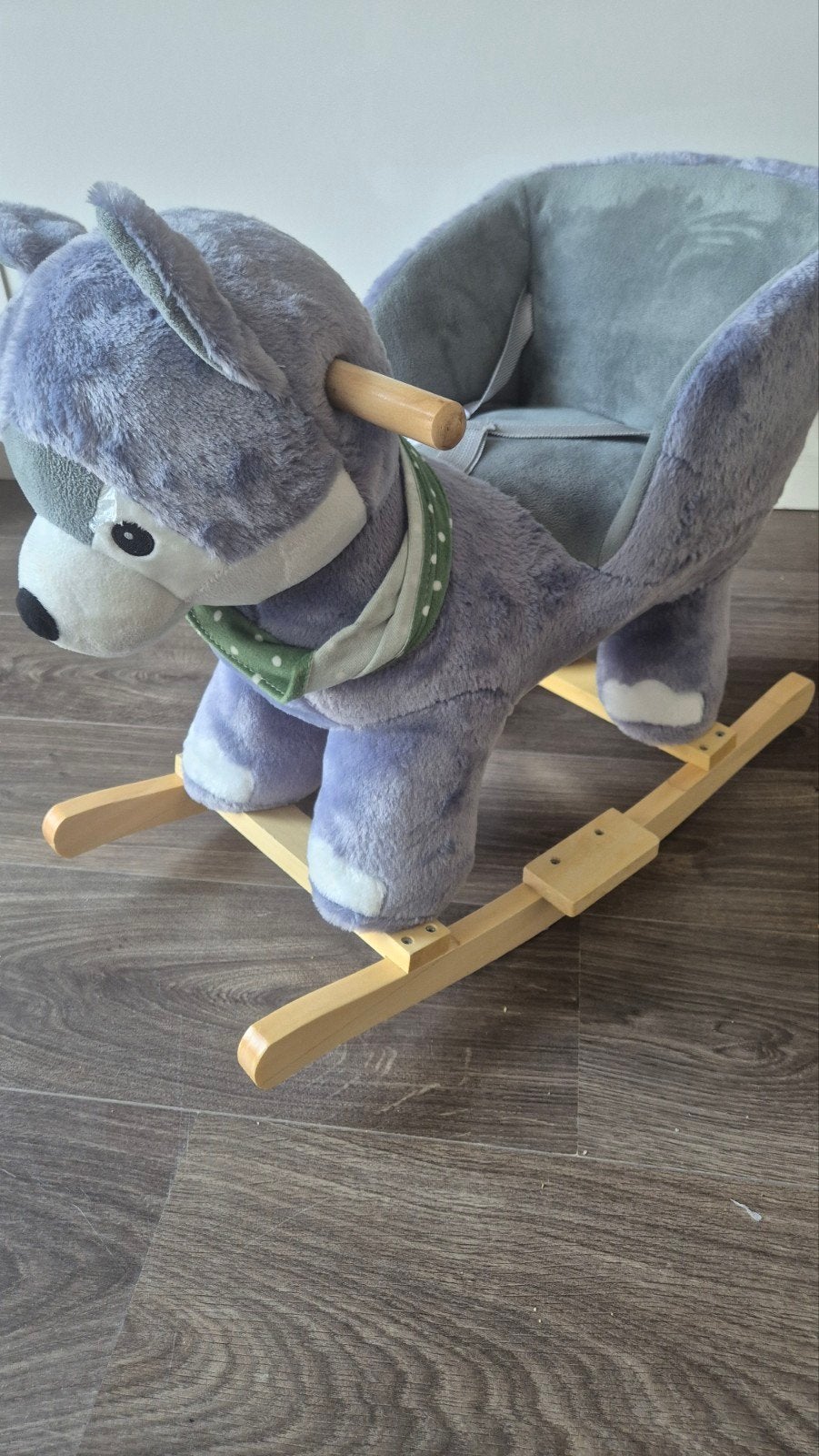 Schattige grijze husky schommelstoel voor baby's, Ophalen, Zo goed als nieuw, Jongen of Meisje