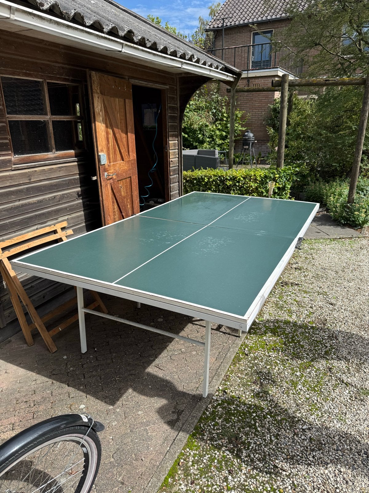 Gebruikte Tafeltennistafel 275x153 met beschadigingen, Sport en Fitness, Tafeltennis, Ophalen, Gebruikt, Tafel Outdoor, Inklapbaar
