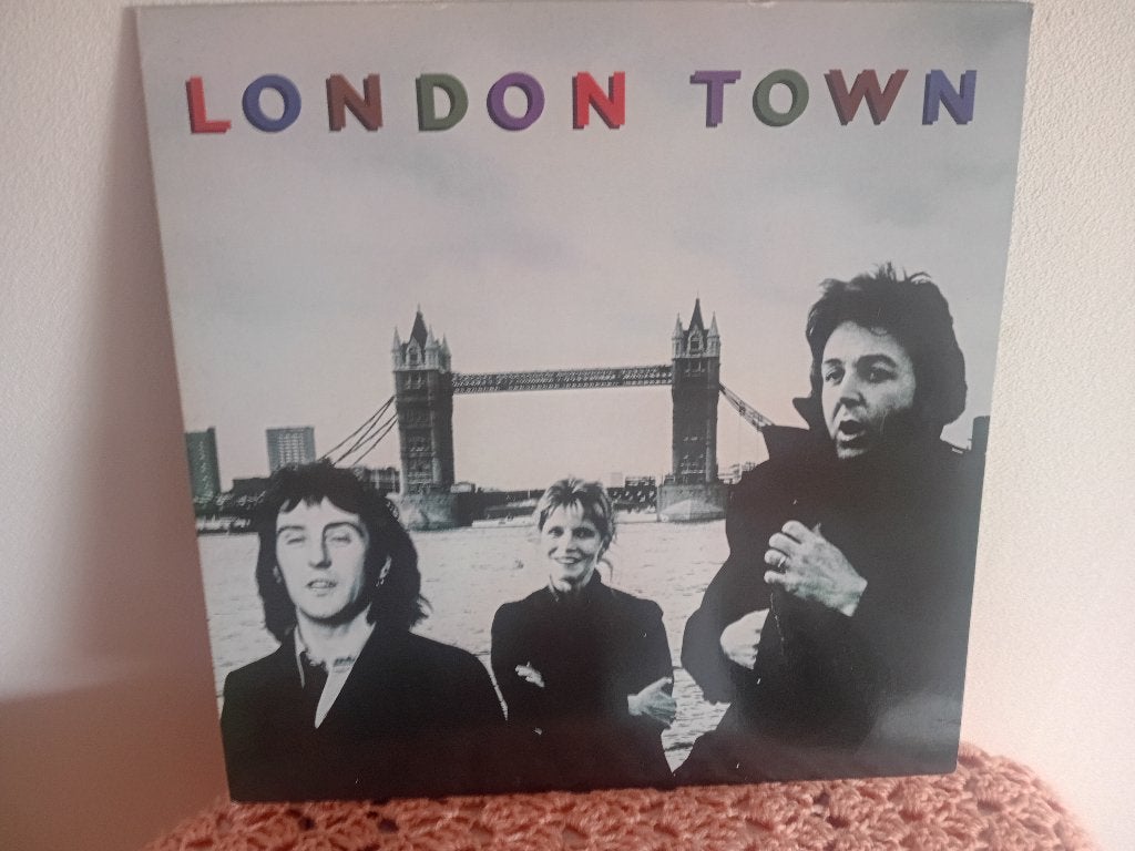Wings london town lp, LP, Pop, Ophalen of Verzenden, Zo goed als nieuw