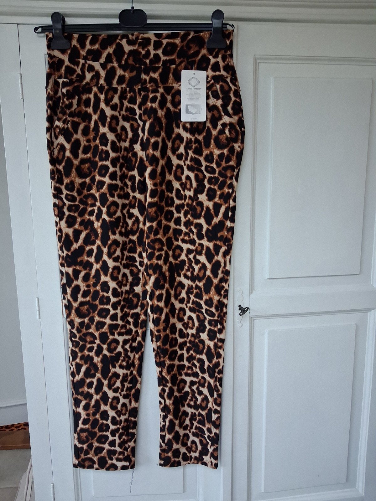 mooie nieuwe panterbroek 44, Bruin, Verzenden, Maat 42/44 (L), Nieuw